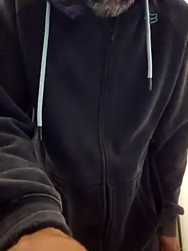 Stingles online show from 09.13.25