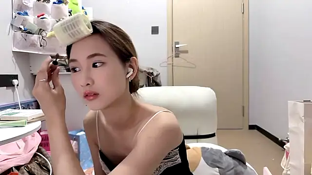 Snapshot of Ann-cookie chatting on 04.10.26 Ann-cookie online show from 04.10.26