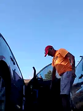 pareja-40-20 online show from 04.04.26