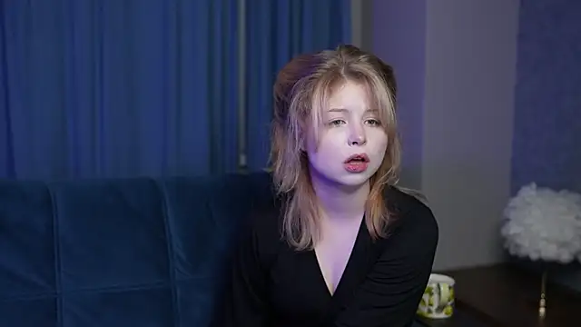 Stella Vanila online show from 03.03.26