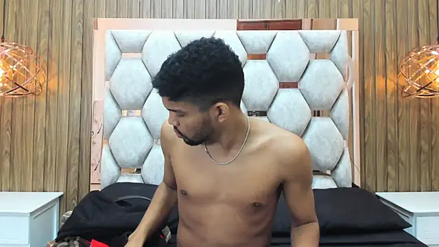 Snapshot of jeff_nick chatting on 10.28.25 jeff nick online show from 10.28.25