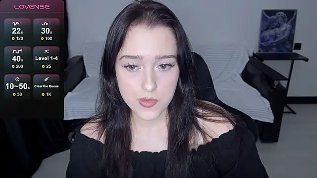 Snapshot of Sunshine_J chatting on 11.12.25 Sunshine J online show from 11.12.25