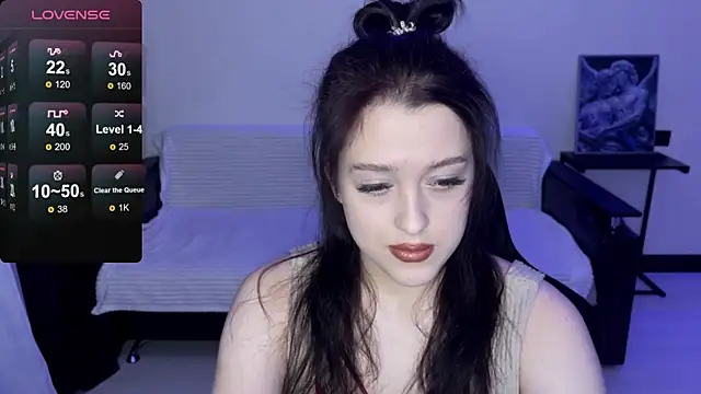 Snapshot of Sunshine_J chatting on 01.11.26 Sunshine J online show from 01.11.26