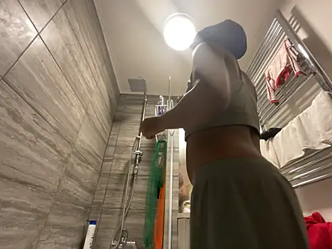 Curvy AfricanQuinn online show from 09.22.25