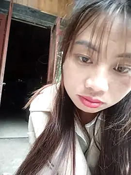 Dung-Thao19 online show from 10.20.25