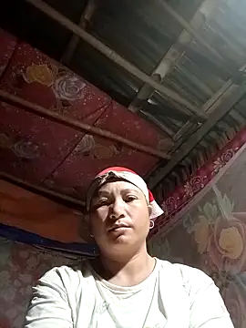 Love-Mama33 online show from 09.10.25