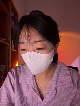 Snapshot of chuppy03 chatting on 09.30.25 chuppy03 online show from 09.30.25