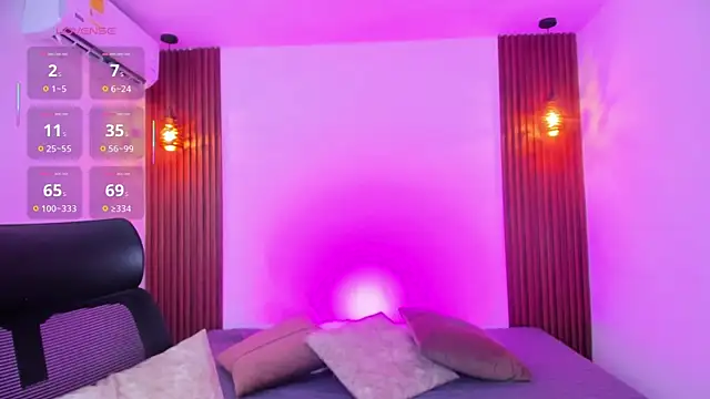 Snapshot of delaylacruz chatting on 09.17.25 delaylacruz online show from 09.17.25