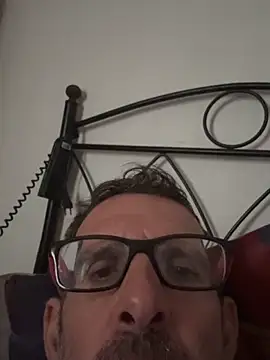 gigolobcn online show from 12.14.25