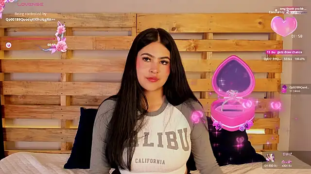 Emma  clark  online show from 09.19.25