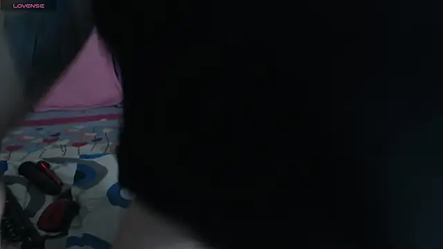 Snapshot of evangeline_lover chatting on 09.10.25 evangeline lover online show from 09.10.25