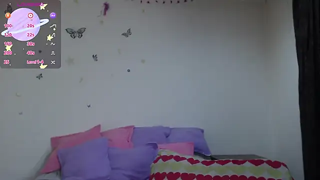 Snapshot of evangeline_lover chatting on 10.16.25 evangeline lover online show from 10.16.25