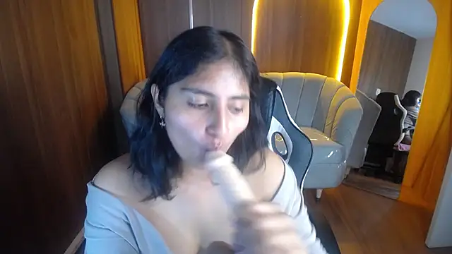 Snapshot of Gumball_b chatting on 11.16.25 Gumball b online show from 11.16.25