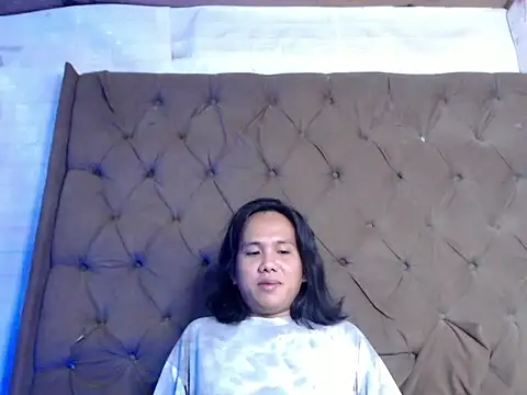 Snapshot of Cockyliciousx chatting on 11.23.25 Cockyliciousx online show from 11.23.25