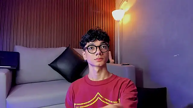 Snapshot of Phillicious__ chatting on 03.31.26 Phillicious online show from 03.31.26