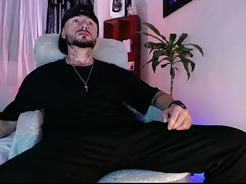 Edwardjonnes online show from 10.09.25