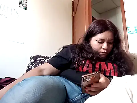 Kitty WetXxX online show from 09.19.25