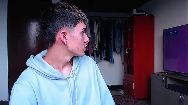 john vichenso online show from 12.15.25