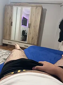 Erenn9972 online show from 09.10.25