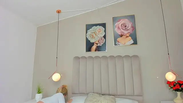 Snapshot of Dani_rosse_ chatting on 05.22.26 Dani rosse online show from 05.22.26