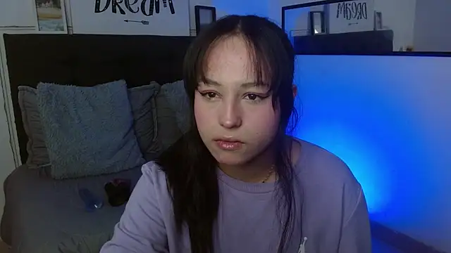 Eymmy 24 online show from 09.14.25