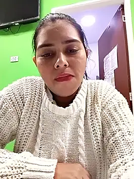 yesi-nursehot online show from 11.13.25