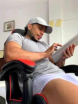 DeimonOficial online show from 09.27.25