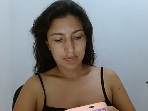 SarahFriendly online show from 06.20.26