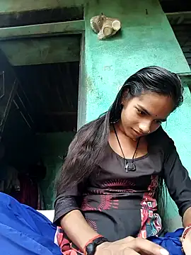 Snapshot of Gulika_Doshi chatting on 10.01.25 Gulika Doshi online show from 10.01.25