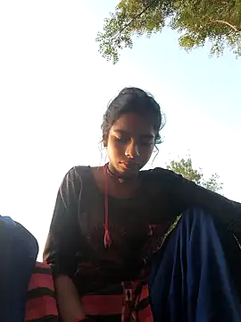 Snapshot of Gulika_Doshi chatting on 10.14.25 Gulika Doshi online show from 10.14.25