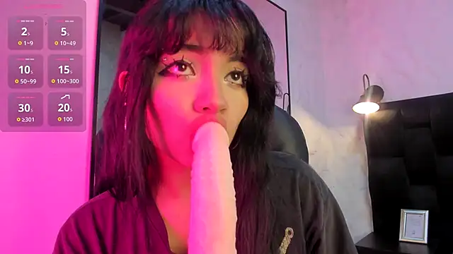 Darky Doll online show from 11.17.25