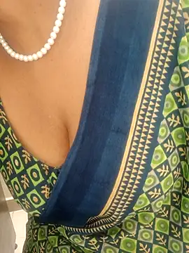 tami lavanya online show from 10.21.25