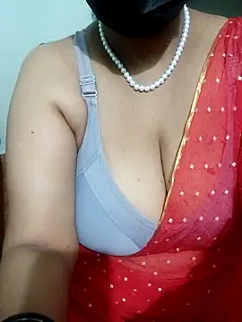 Snapshot of tami_lavanya chatting on 05.08.26 tami lavanya online show from 05.08.26