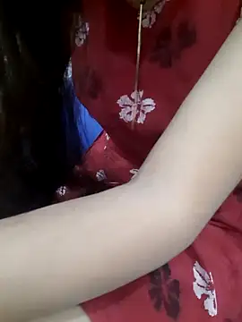 Aarti-kumri online show from 10.25.25