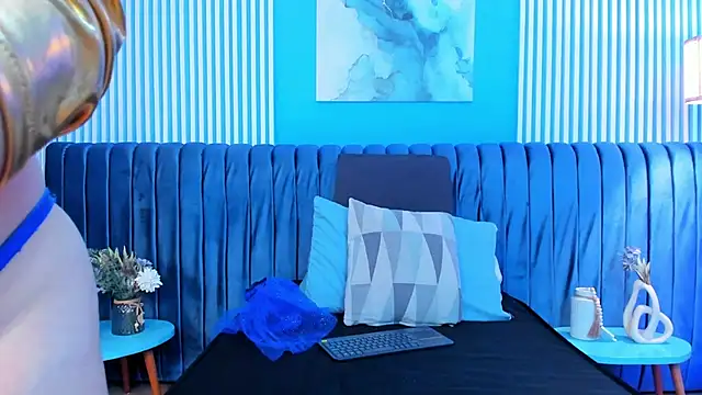 ariannaliss online show from 01.14.26