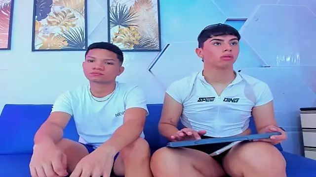 The boys at online show from 10.05.25