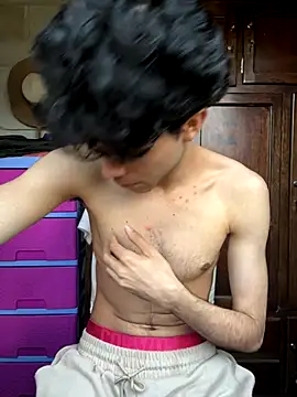 Axel-Mejia online show from 12.20.25