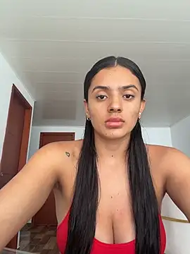 Snapshot of AnaaFaith_ chatting on 04.23.26 AnaaFaith online show from 04.23.26