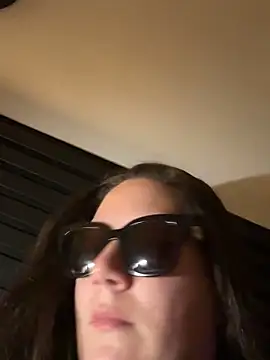 melanie75020 online show from 03.03.26