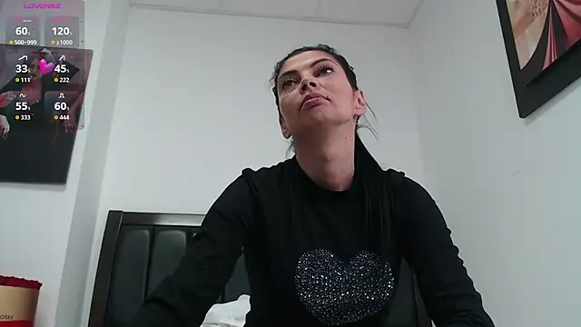 Snapshot of LadyLiia chatting on 04.10.26 LadyLiia online show from 04.10.26