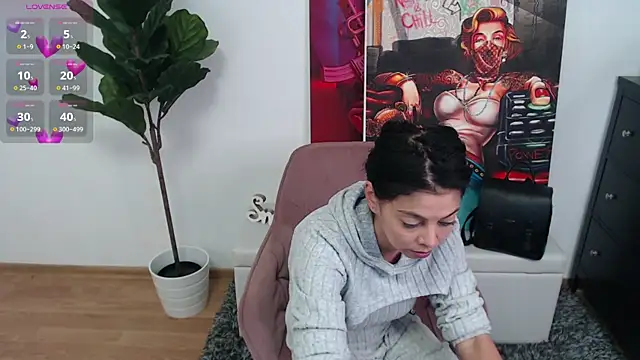 Snapshot of LadyLiia chatting on 04.28.26 LadyLiia online show from 04.28.26