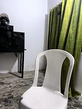 giannis090 online show from 10.14.25