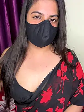 Snapshot of best_couple19 chatting on 09.08.25 best couple19 online show from 09.08.25