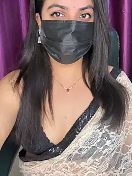 Snapshot of best_couple19 chatting on 02.05.26 best couple19 online show from 02.05.26