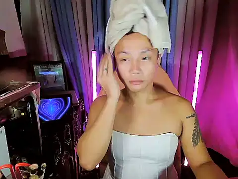 YourNikkieXxx online show from 06.12.26