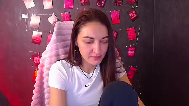 Snapshot of Aurora_Loveu chatting on 11.29.25 Aurora Loveu online show from 11.29.25