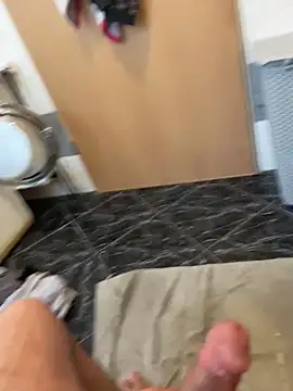 Snapshot of geilheit12 chatting on 10.30.25 geilheit12 online show from 10.30.25