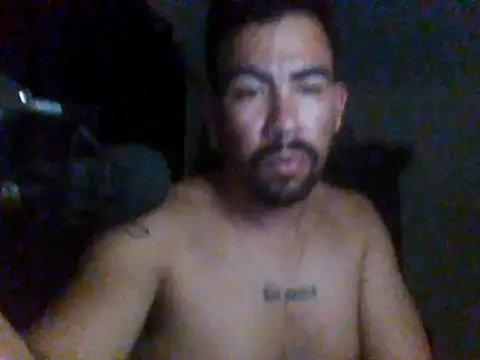 Snapshot of LarryVelazco1 chatting on 05.30.26 LarryVelazco1 online show from 05.30.26