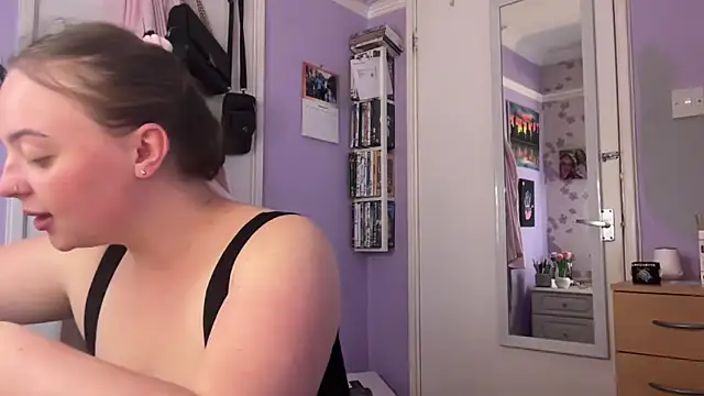 SexySashaxox online show from 09.13.25