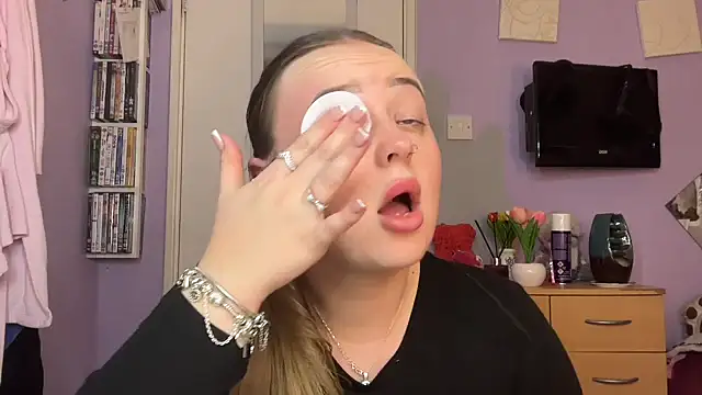 SexySashaxox online show from 02.23.26